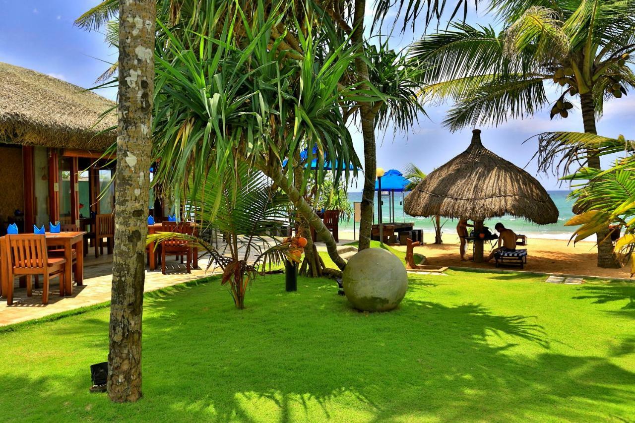 Sea Rock Villa Bentota Esterno foto